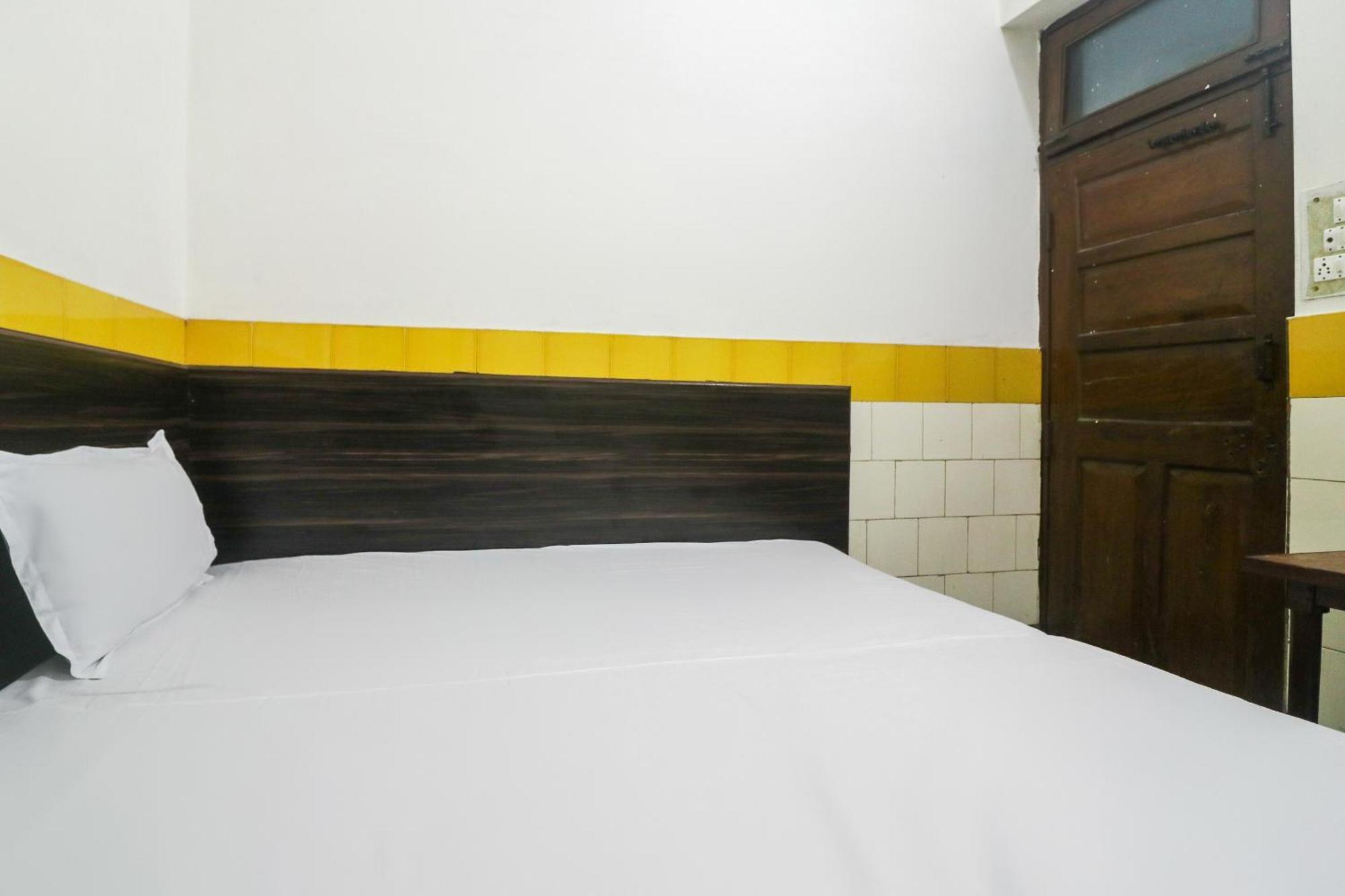 Spot On Hotel Anand Bhawan Aligarh Exterior photo