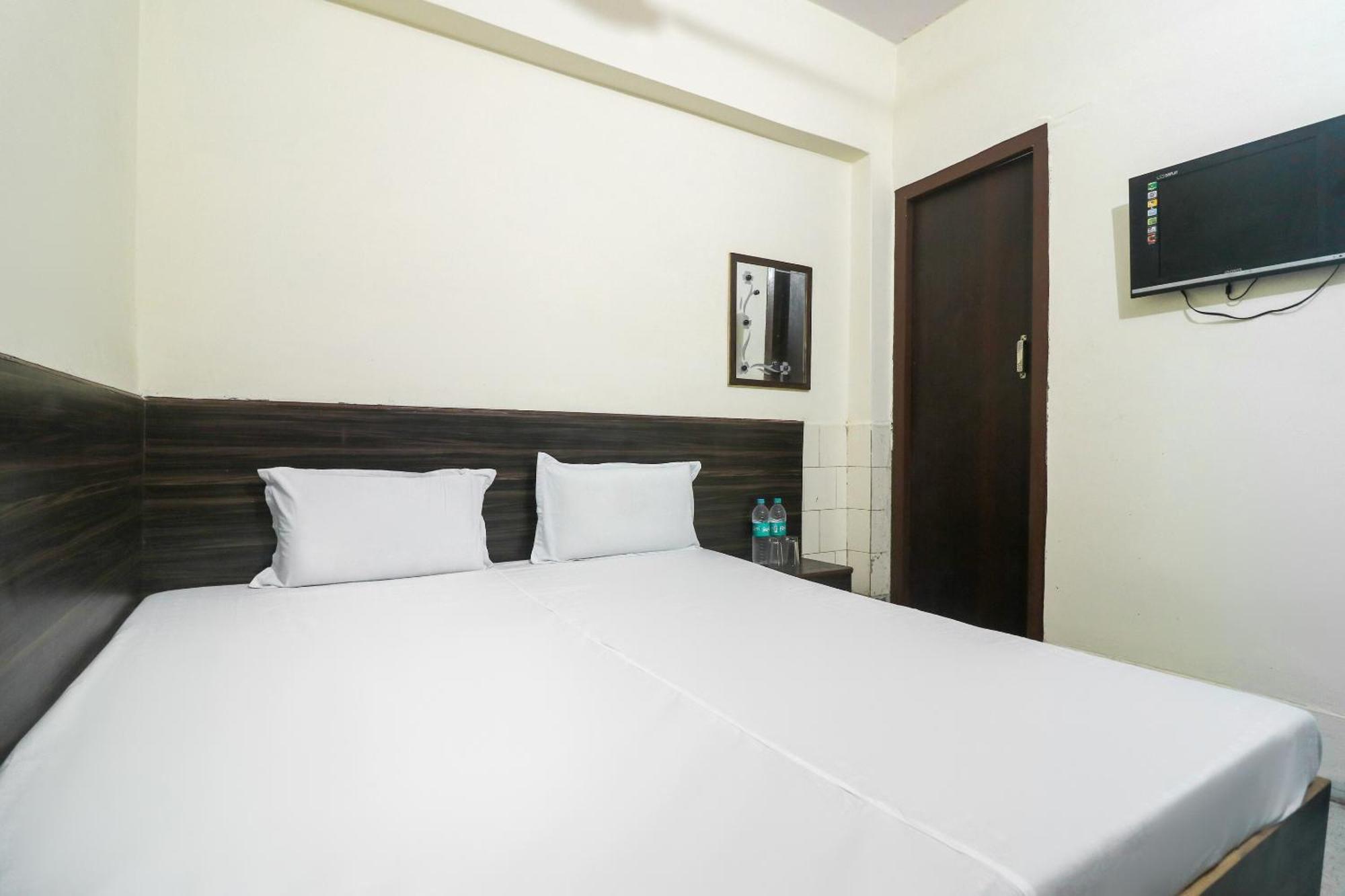 Spot On Hotel Anand Bhawan Aligarh Exterior photo